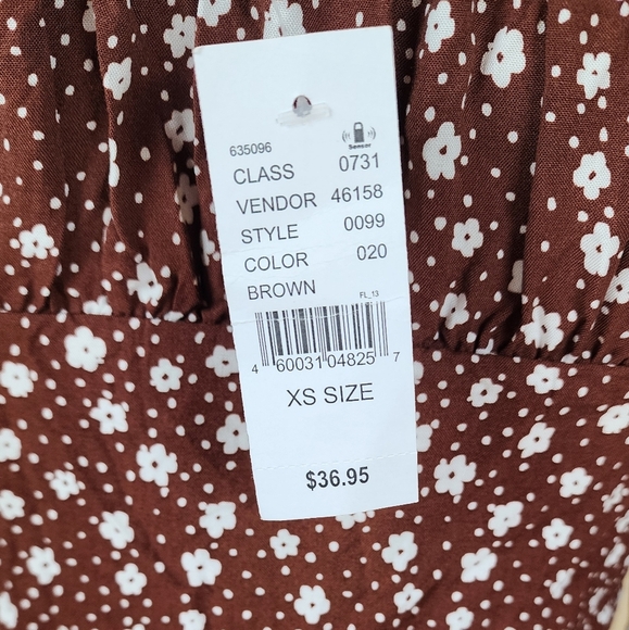 L.A Hearts Pacsun Brown Floral Long Sleeve Crop Top - Picture 8 of 13